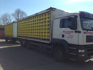 LKW mit Splittkisten